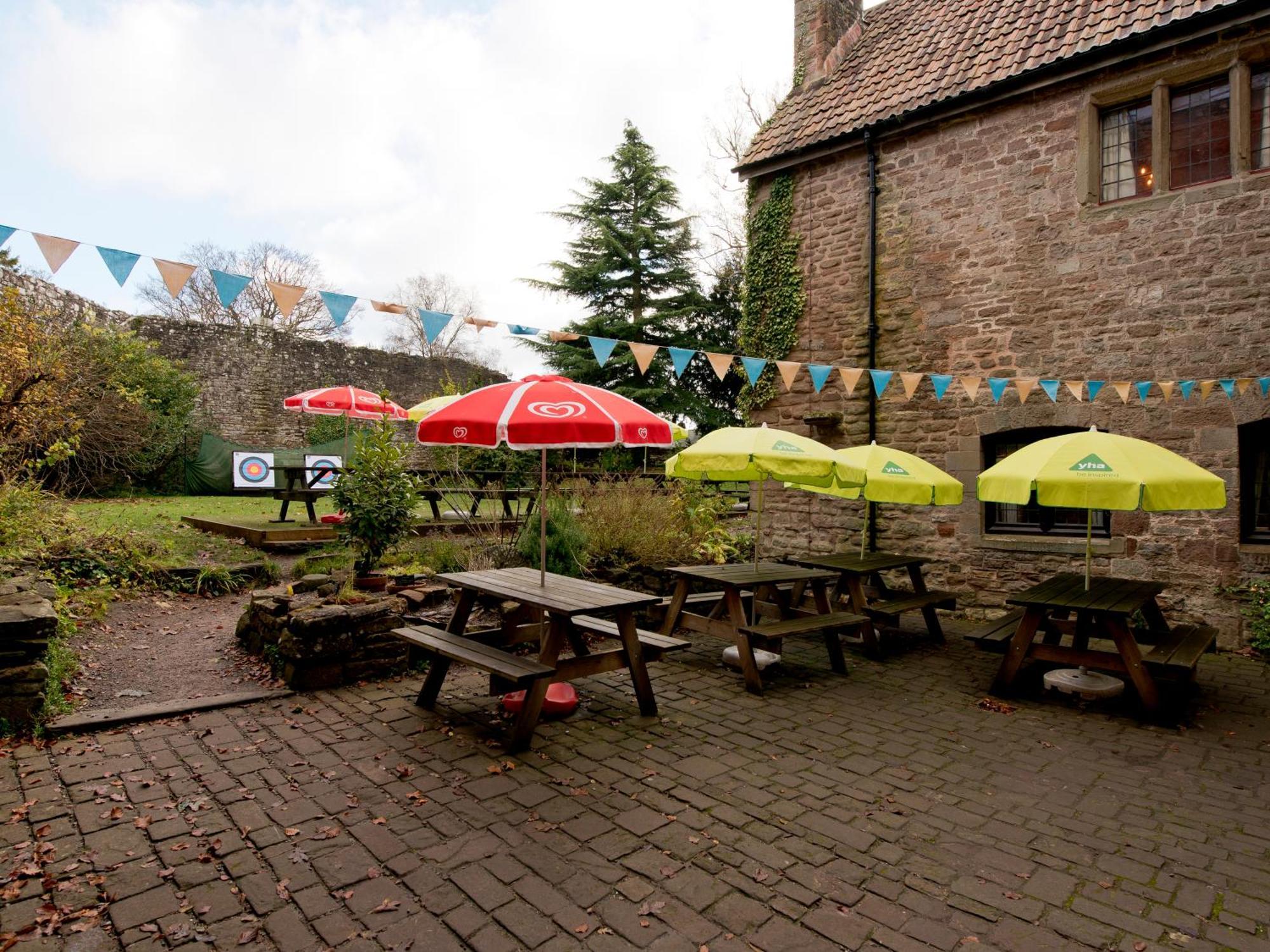 Yha St Briavels Castle Hostel Saint Briavels Exterior photo